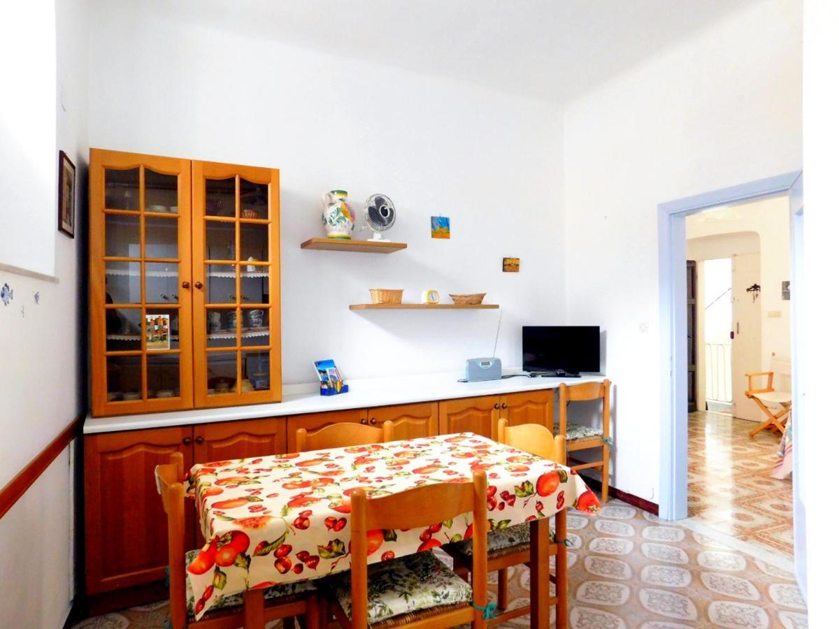 Bellissima Casa Nel Centro Storico!!! Apartman Levanto Kültér fotó