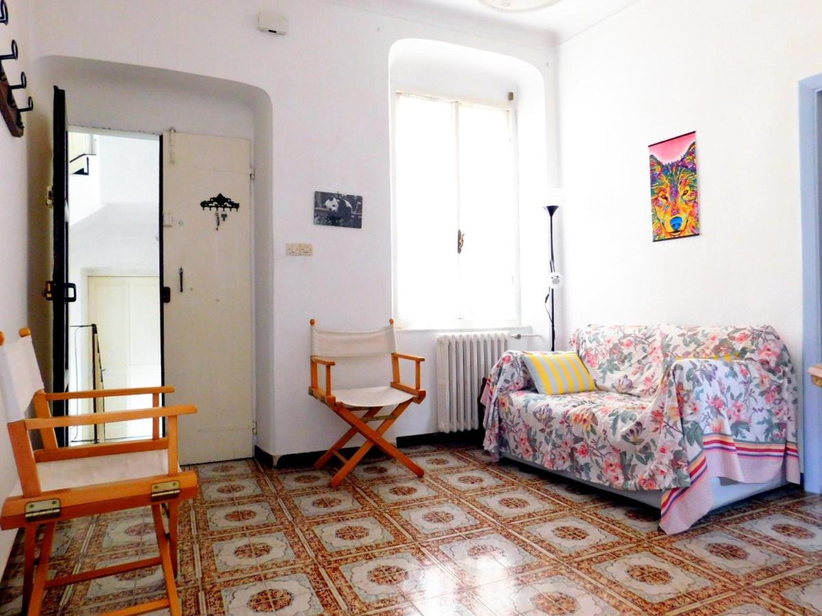 Bellissima Casa Nel Centro Storico!!! Apartman Levanto Kültér fotó